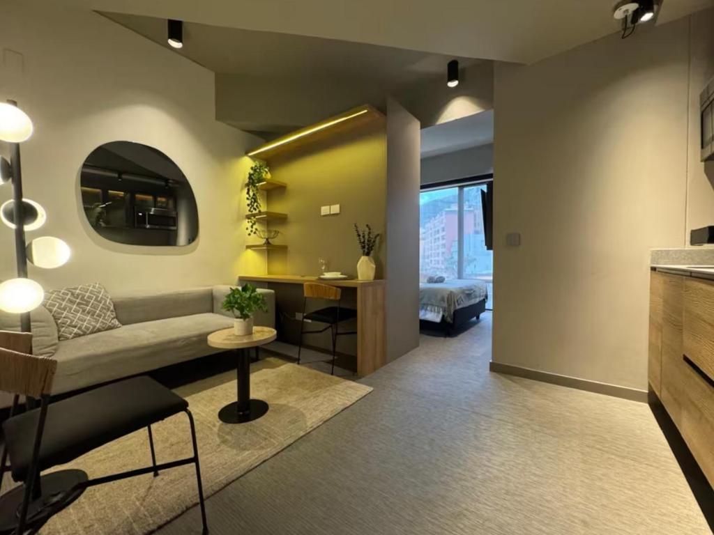 Luxury apartment with pool - 4