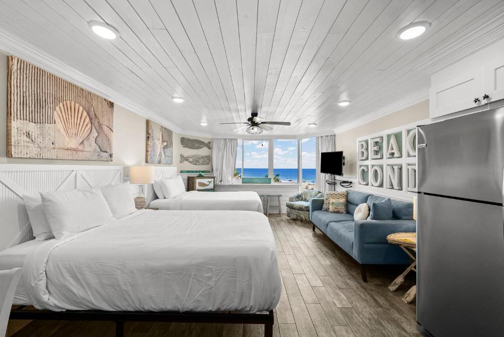 Beachfront Studio Condo - Top Of The Gulf 317, Panama City Beach