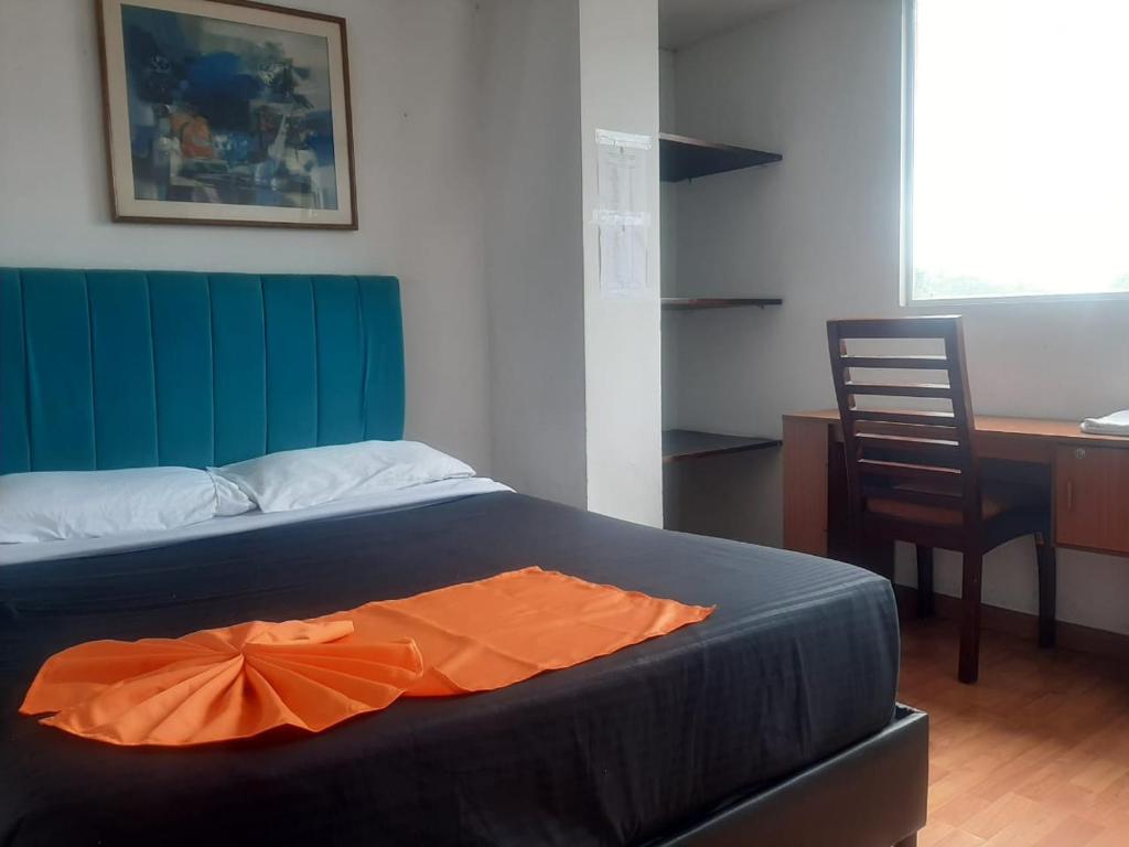 Apartaestudio Cerca Embajada corferias U nacional - 3