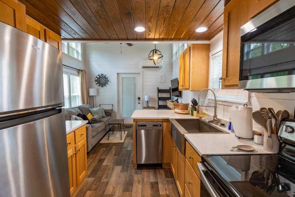 Sarah Kidd 130 PGL, Dover