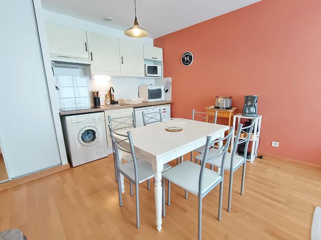 Arbesquens 11, T3, wifi, parking, balcon - 5