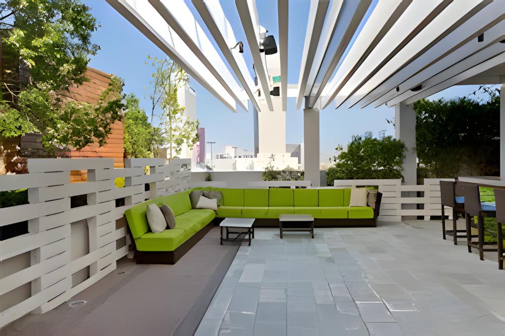 Bar/lounge