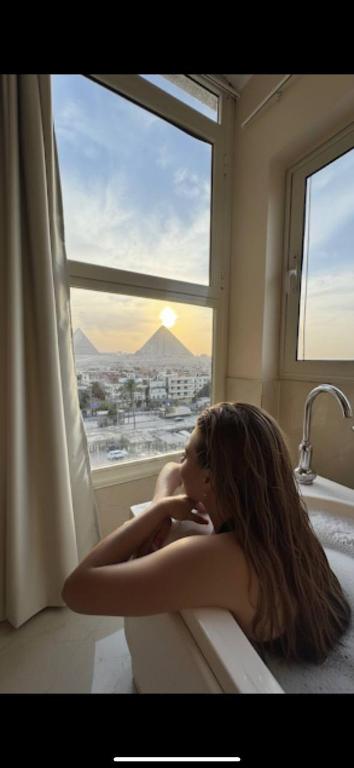 moon view pyramids, Káhira