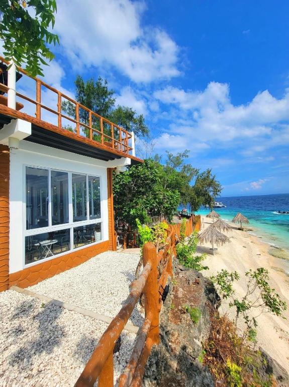 サンタンデール ペブル ビーチ リゾート (Santander Pebble Beach Resort) 館内設備