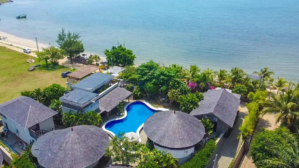 Villa Suerte, Jepara