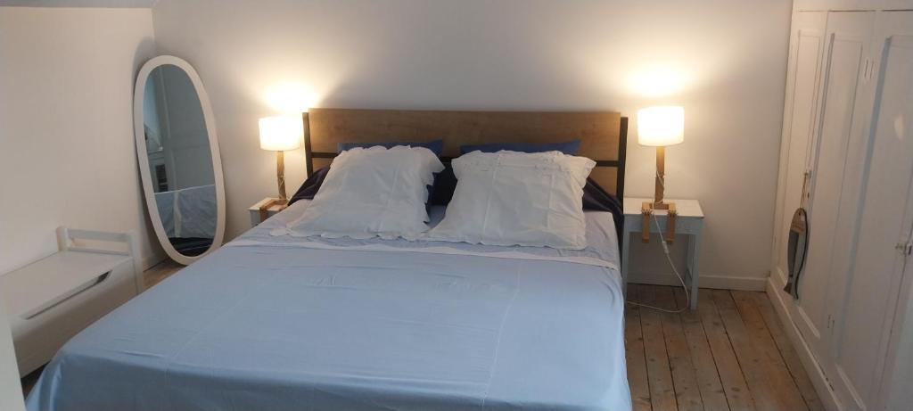Chambre bleue avec accès plage - 3
