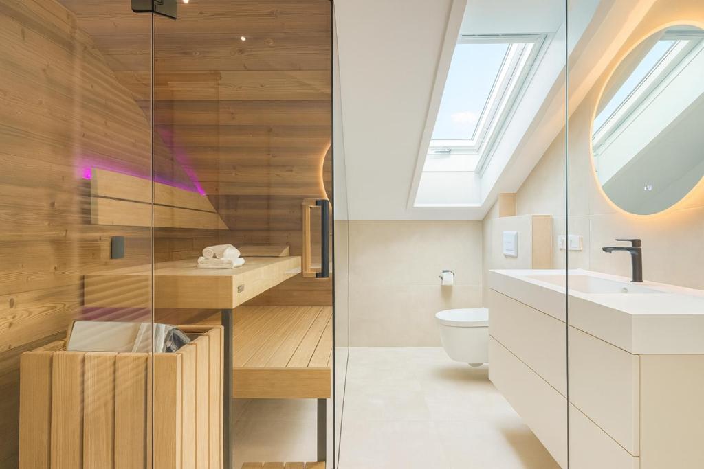 See & Bergblick I Sauna im Badezimmer I Parkplatz - 3