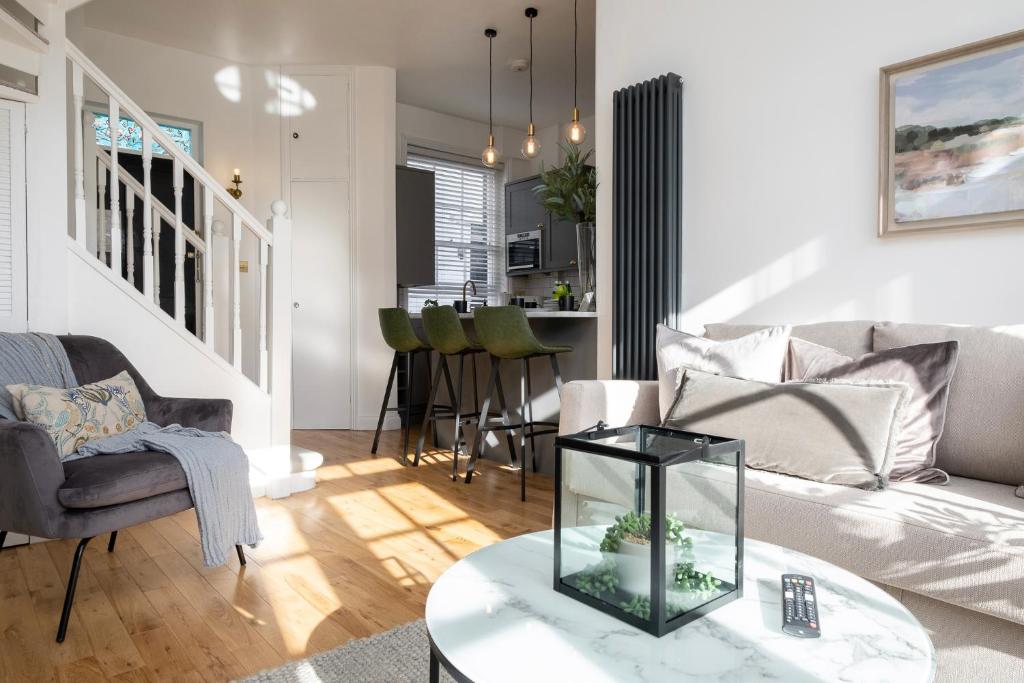 Beautiful Mews Cottage Rottingdean near Brighton, Rottingdean