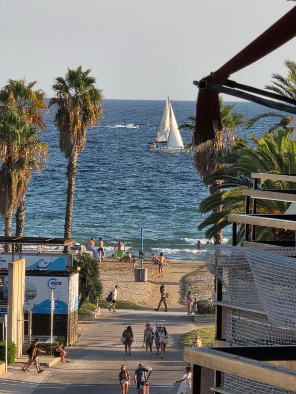 1 min Plage Vue sur mer - 1