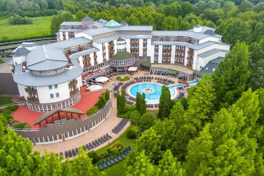 Lotus Therme Hotel & Spa, hotel v destinaci Hévíz