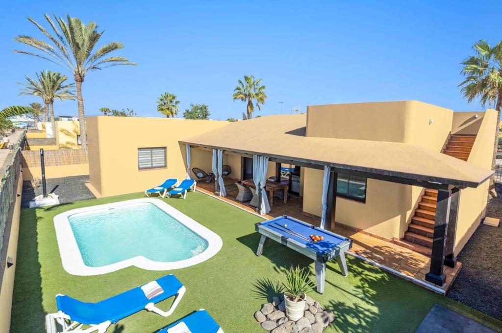 Villa Papagayo Deluxe by Villa Plus - 1