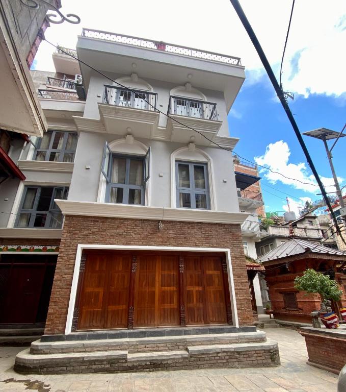 Maiya Home in Patan — photo 3