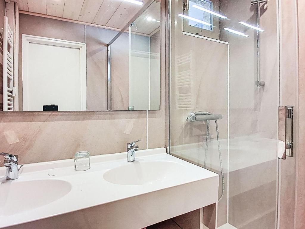 Apartment Le Pramecou - Val Claret-3 by Interhome - 5