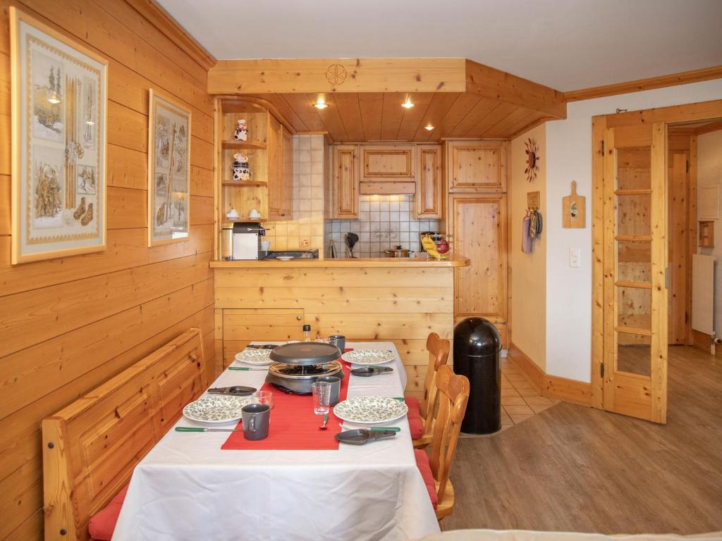 Apartment Résidence Le Bristol 14 by Interhome - 3