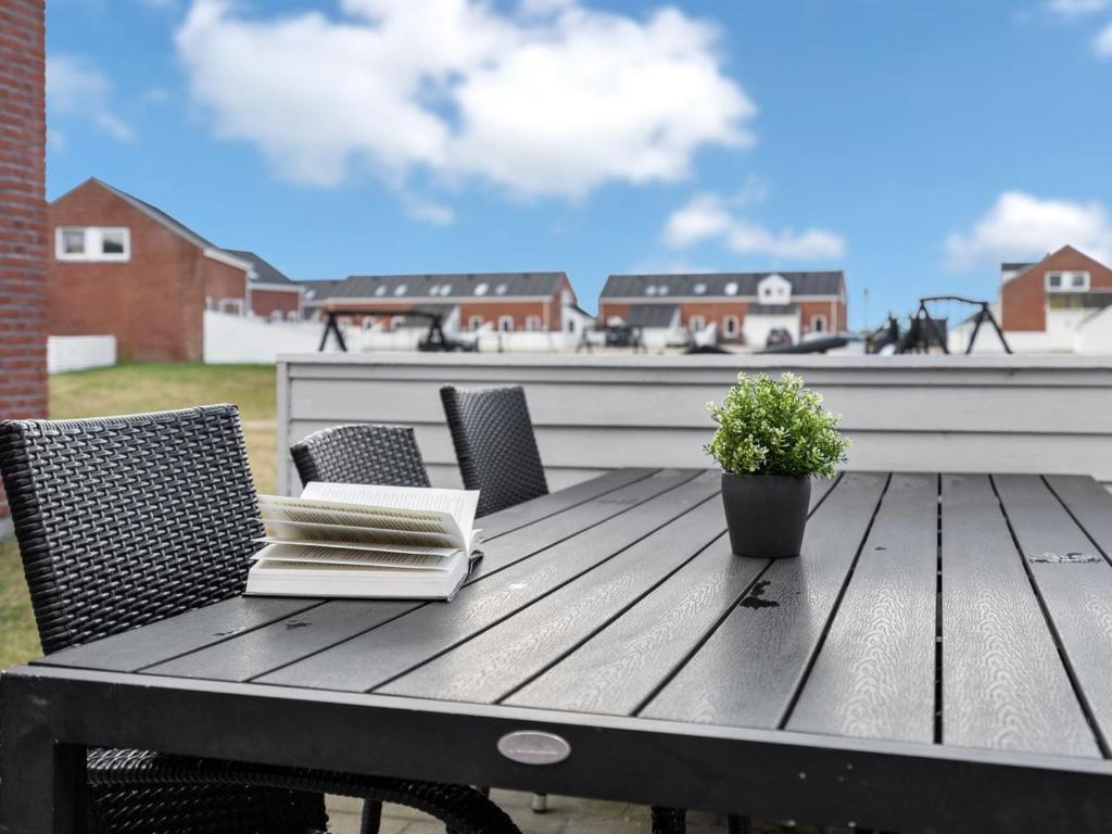 Apartment Iffuer - 2-3km from the sea by Interhome, Sønderby