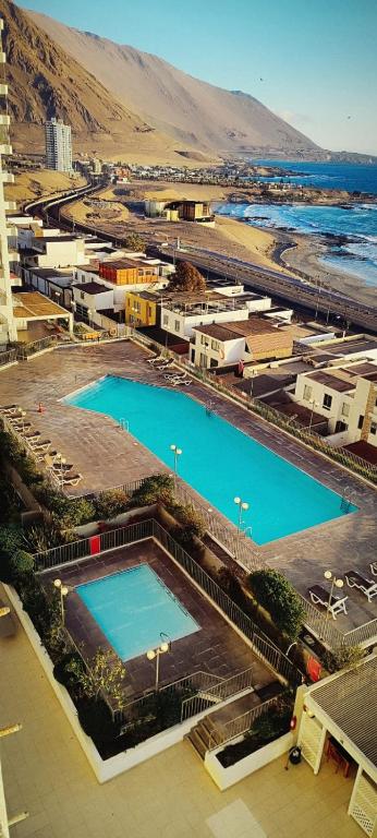 Departamento 1D, Huayquique con Piscina - 4