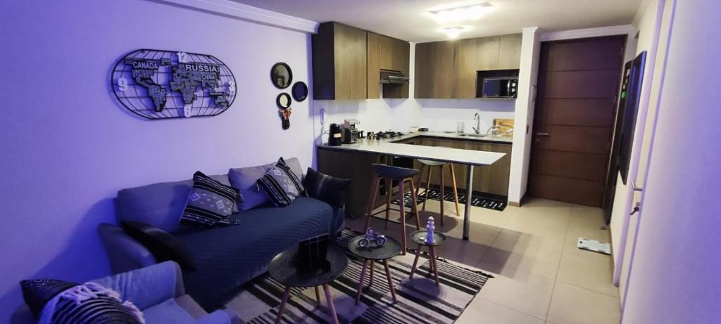 Departamento 1D, Huayquique con Piscina - 1