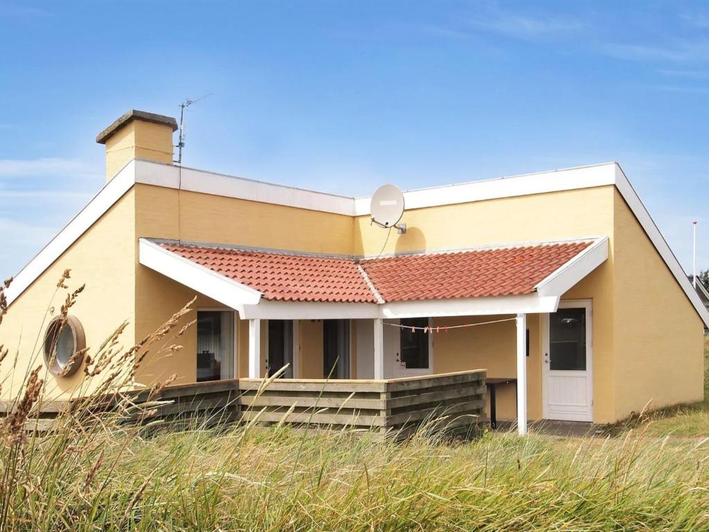 Holiday Home Jænis - from the sea by Interhome, Bjerregård