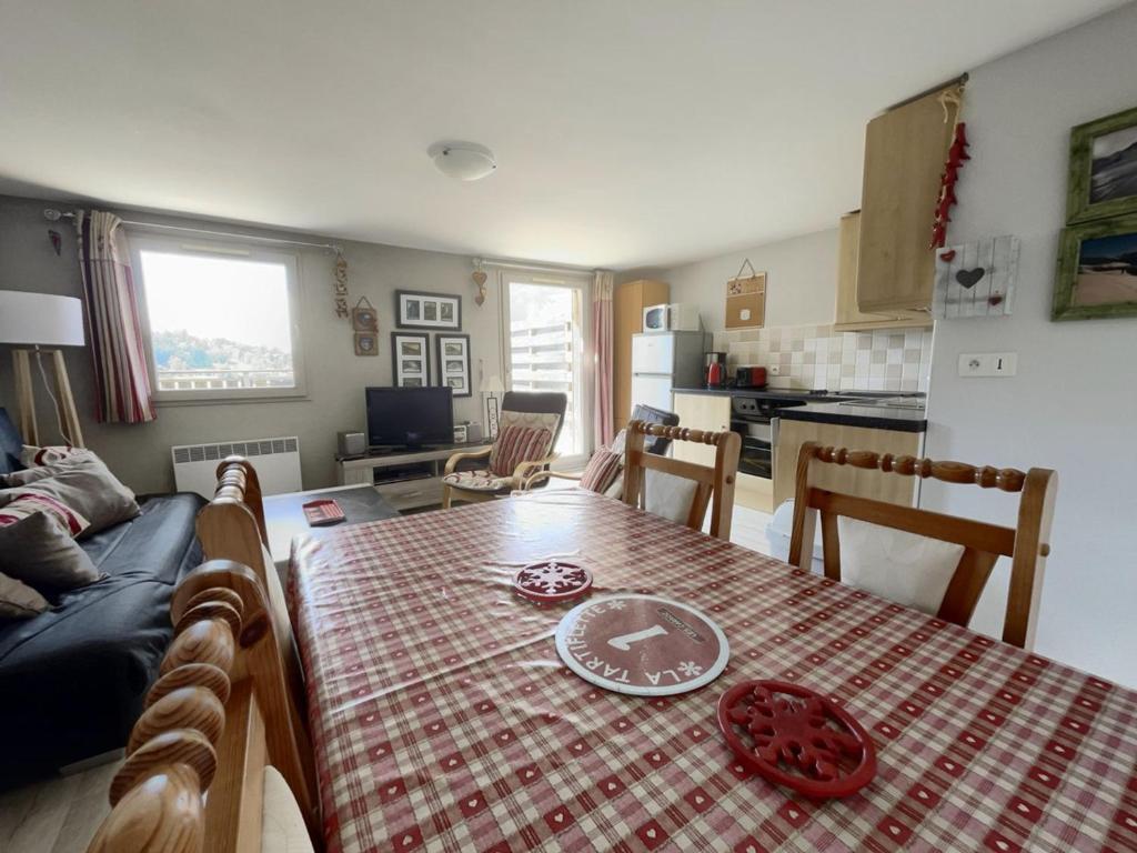 Appartement cosy 4/5 pers, balcon, proche télécabine, WiFi, garage - FR-1-572-81 - 5