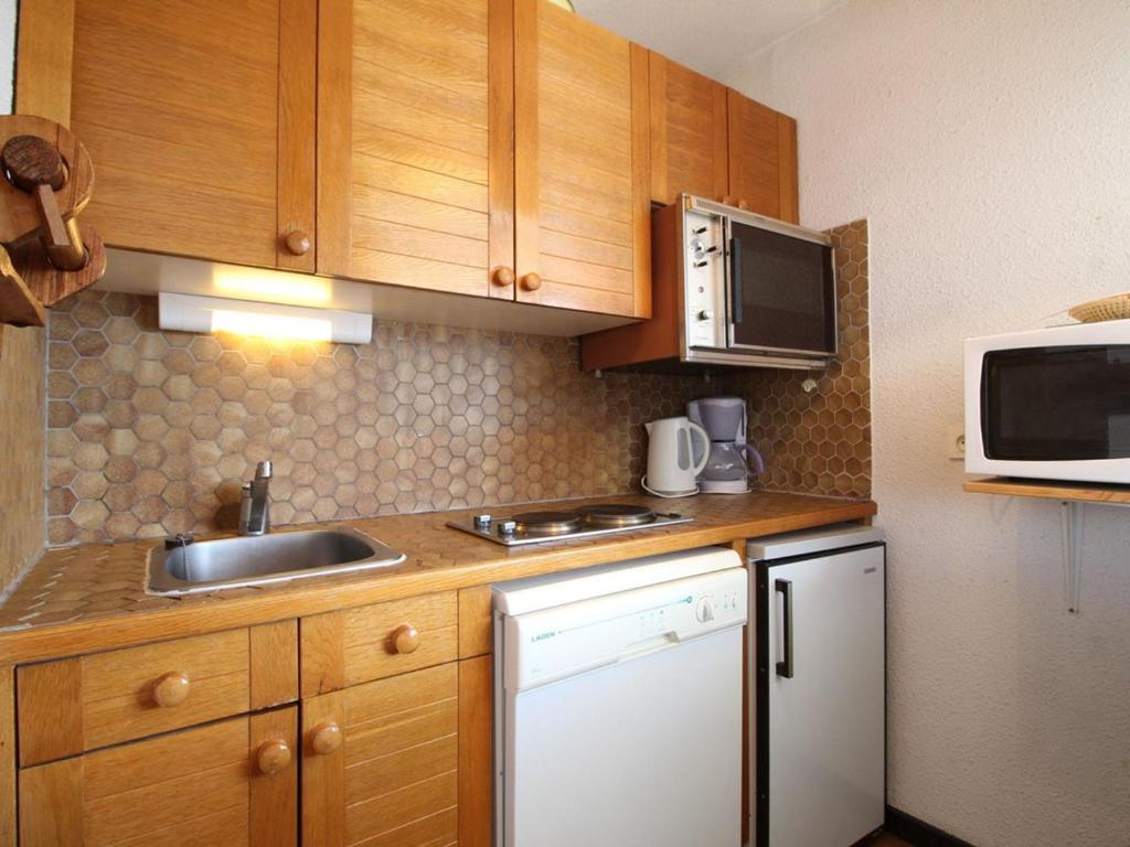 Studio 4 pers. proche pistes et commerces, balcon, parking - FR-1-572-131 - 5
