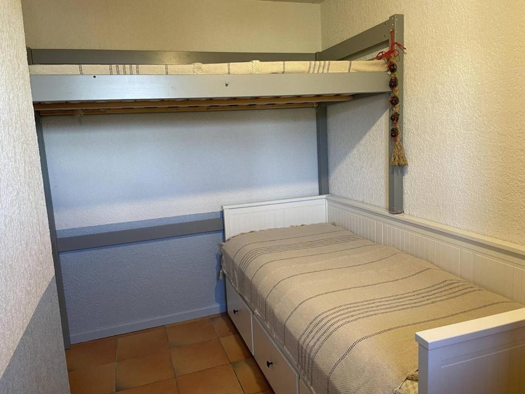 Duplex lumineux 3 pièces, 7 pers, 3 balcons, proche pistes et commerces, parking, ski bus - FR-1-572-72 - 2