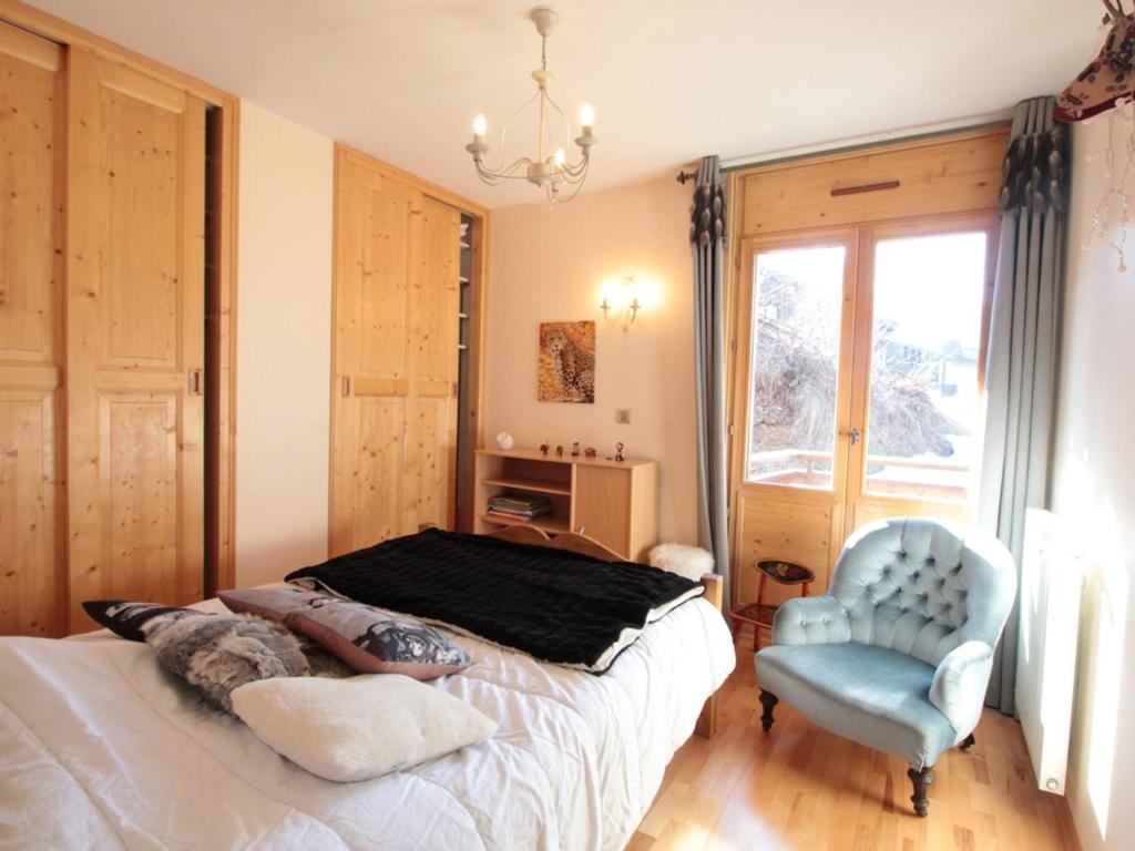Appartement 3 chambres, 2 sdb, parking, proche pistes, équipements de standing - 2