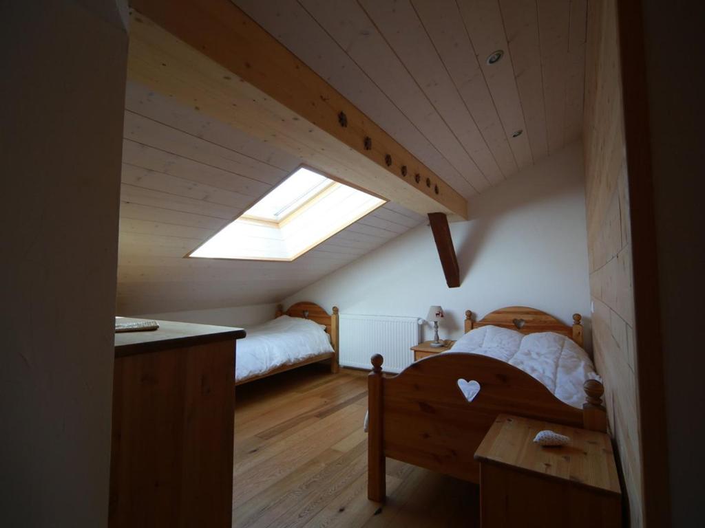 Ferme rénovée 12 pers, 450m des pistes, navette gratuite, balcon S-O, parking, WIFI - FR-1-572-23 - 3