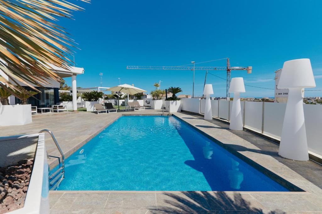 Luxury villa in Villa Martin - by Welcomely - 2