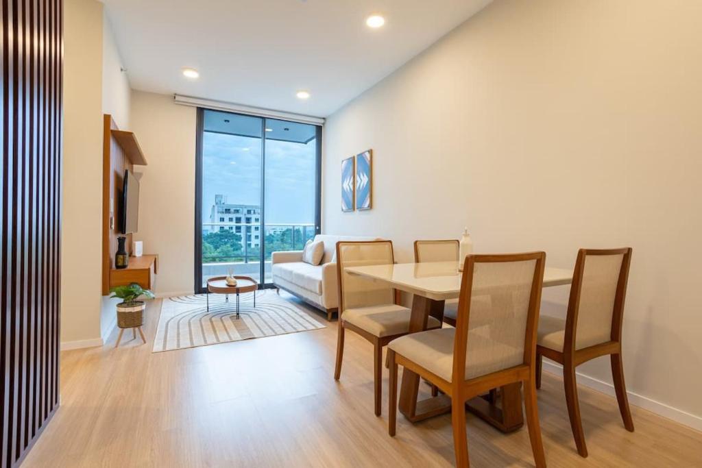 Hestia at Asuncion Cozy & Bright 2BDR - 2