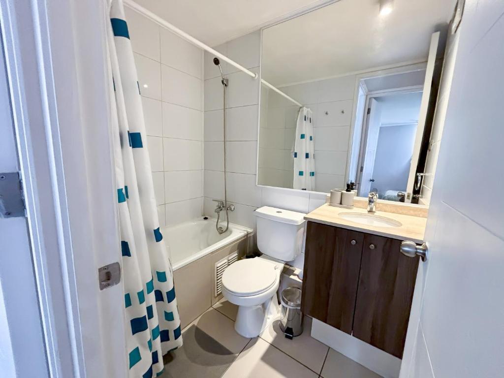 Amplio departamento de dos habitaciones, a pasos del Metro Ecuador - 5