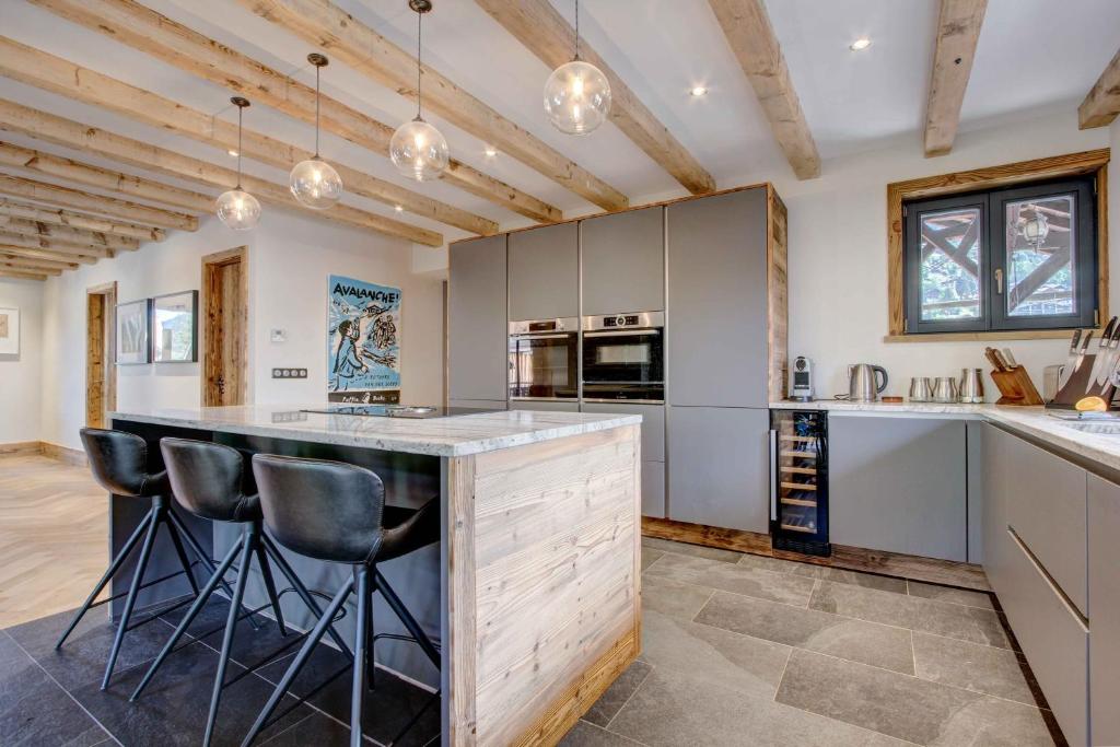 FERME COLLINE splendide 5 chambres au centre de Morzine 10 à 12 personnes - 3