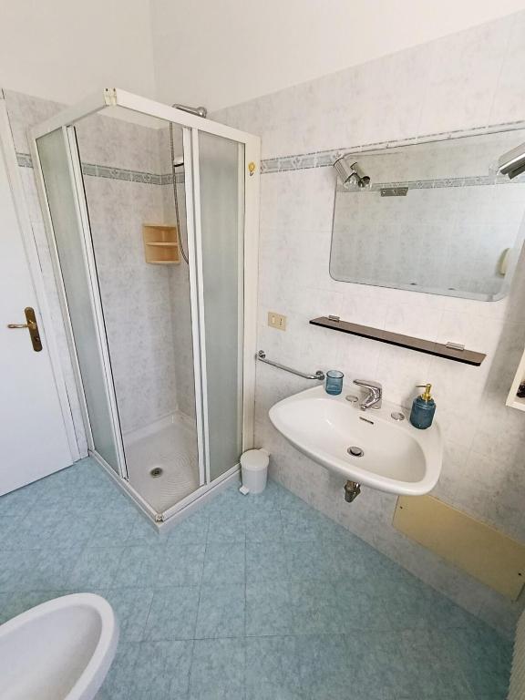 Caorle appartamento con balcone vicino mare e parco - 5