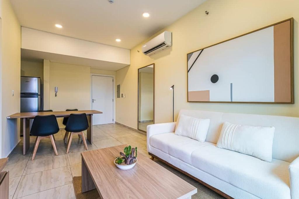 Hestia at Asuncion Cozy & Bright 1BDR in Villamorra - 2
