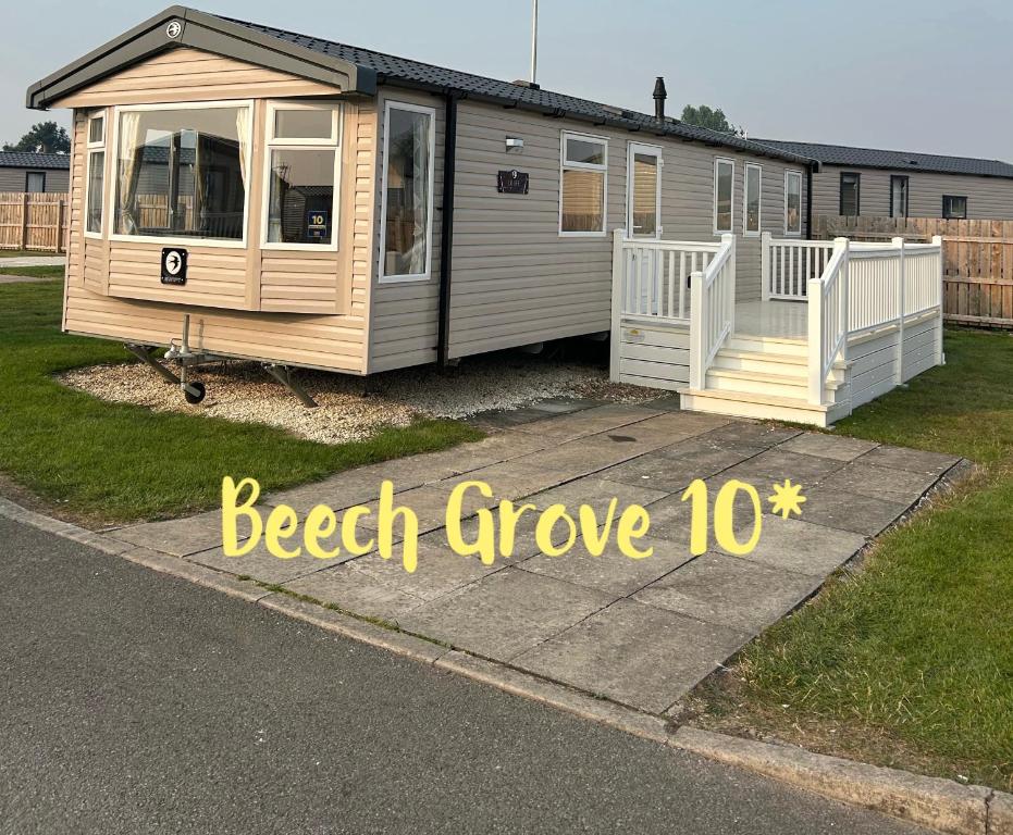 Beech Grove 10 Flamingo land, Kirby Misperton