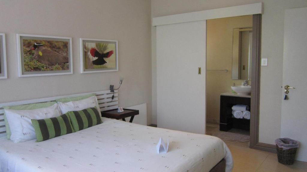 La Roche Guest House photo