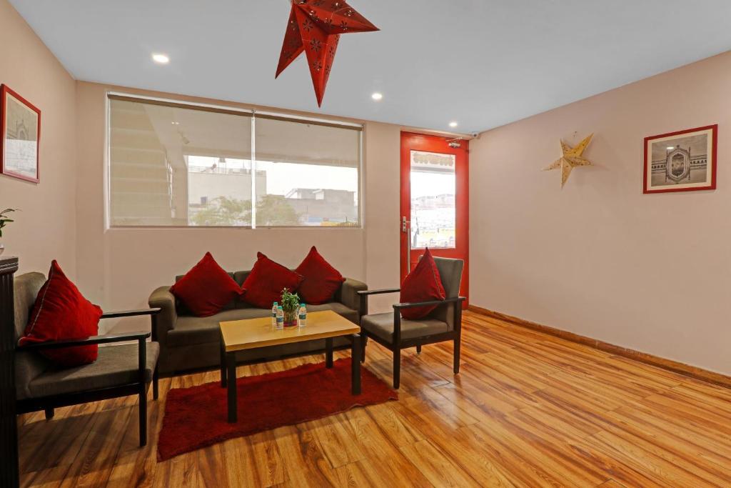 Townhouse The Shubham フロント・ロビー