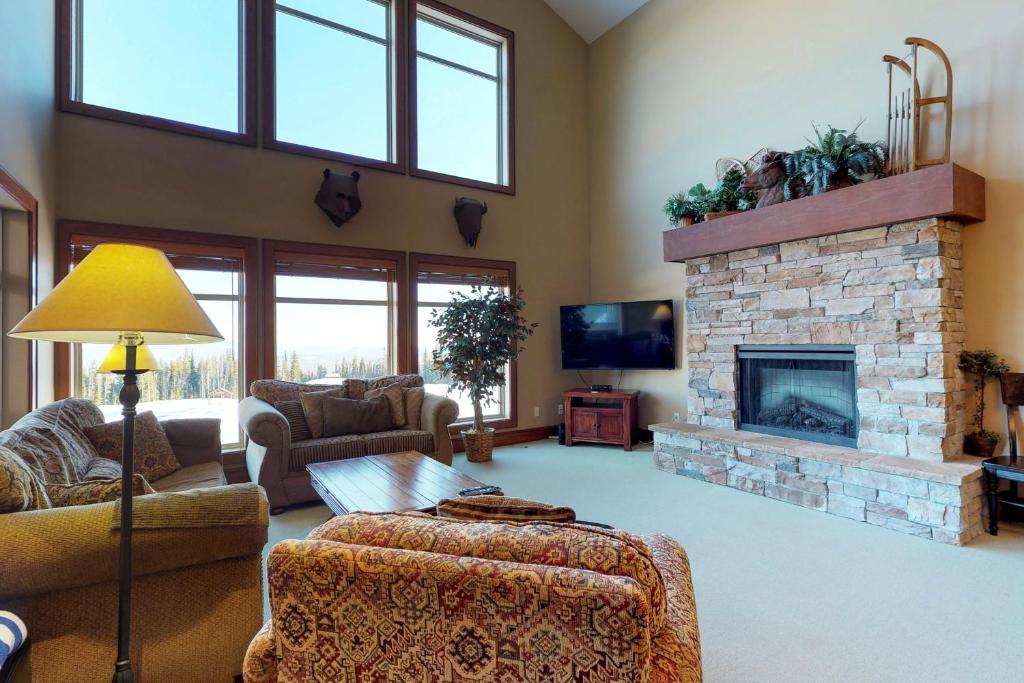 Spyglass 3F, Big White