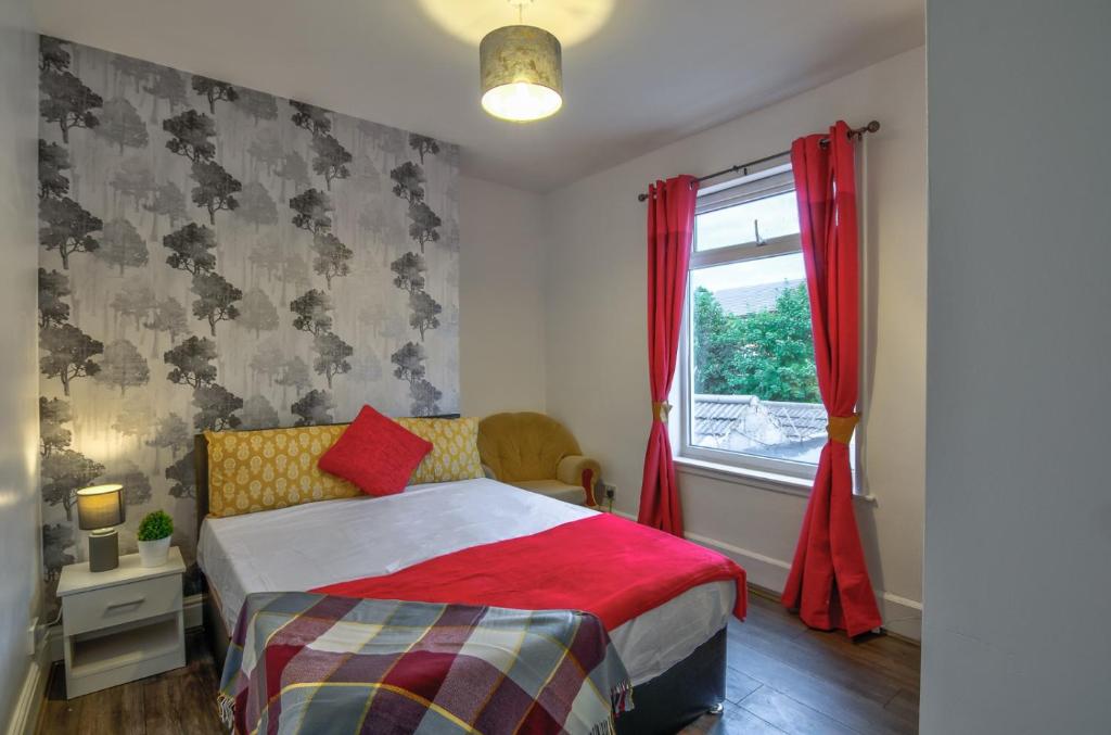 Ensuite Double Room with Private Kitchen Dudley, Dudley