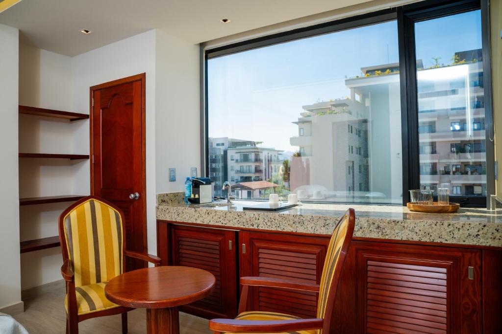 Vallarta Live Hotel - 3