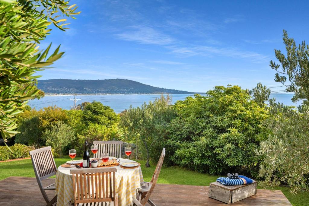 Bayview Retro - Garden Patio Games Beach, Mount Martha