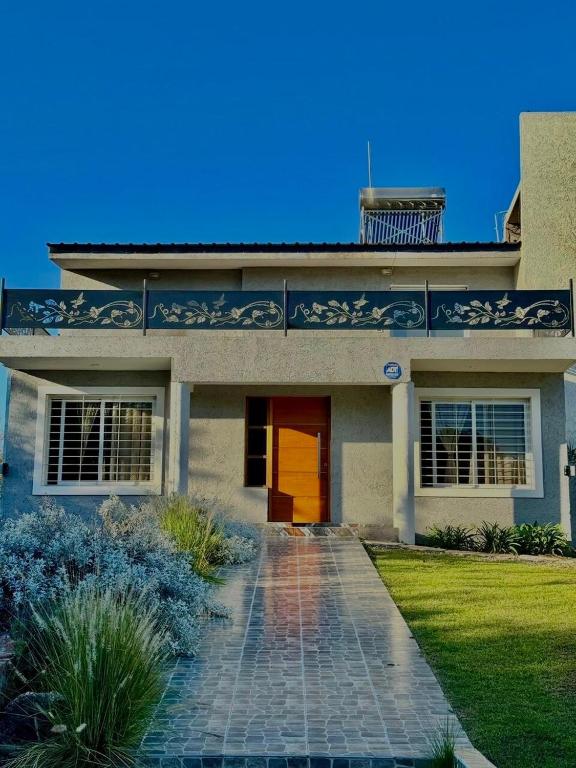 Jacarandá, Villa Carlos Paz