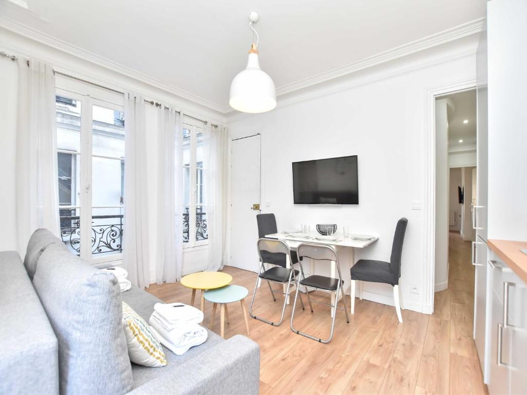 Charming 1BR 4P apartment - Louvre Museum - 5
