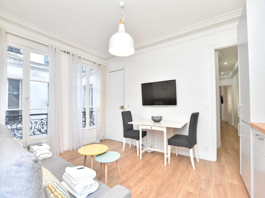 Charming 1BR 4P apartment - Louvre Museum - 4