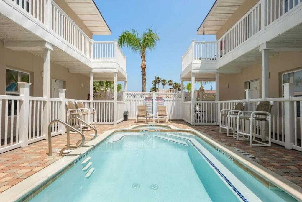 Los Cabos I #3 condo, South Padre Island