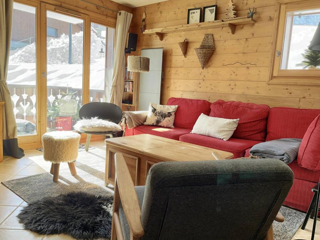 Appartement cosy 3 pièces avec balcon exposé sud, proche piscine et ski bus, idéal pour 4 personnes - FR-1-572-245 - 1