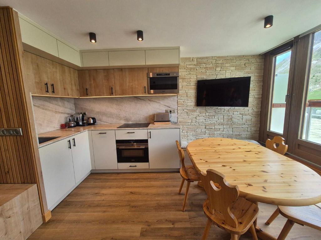 Appartement rénové à Tignes · Balcon · Wifi inclus - FR-1-502-601 - 3