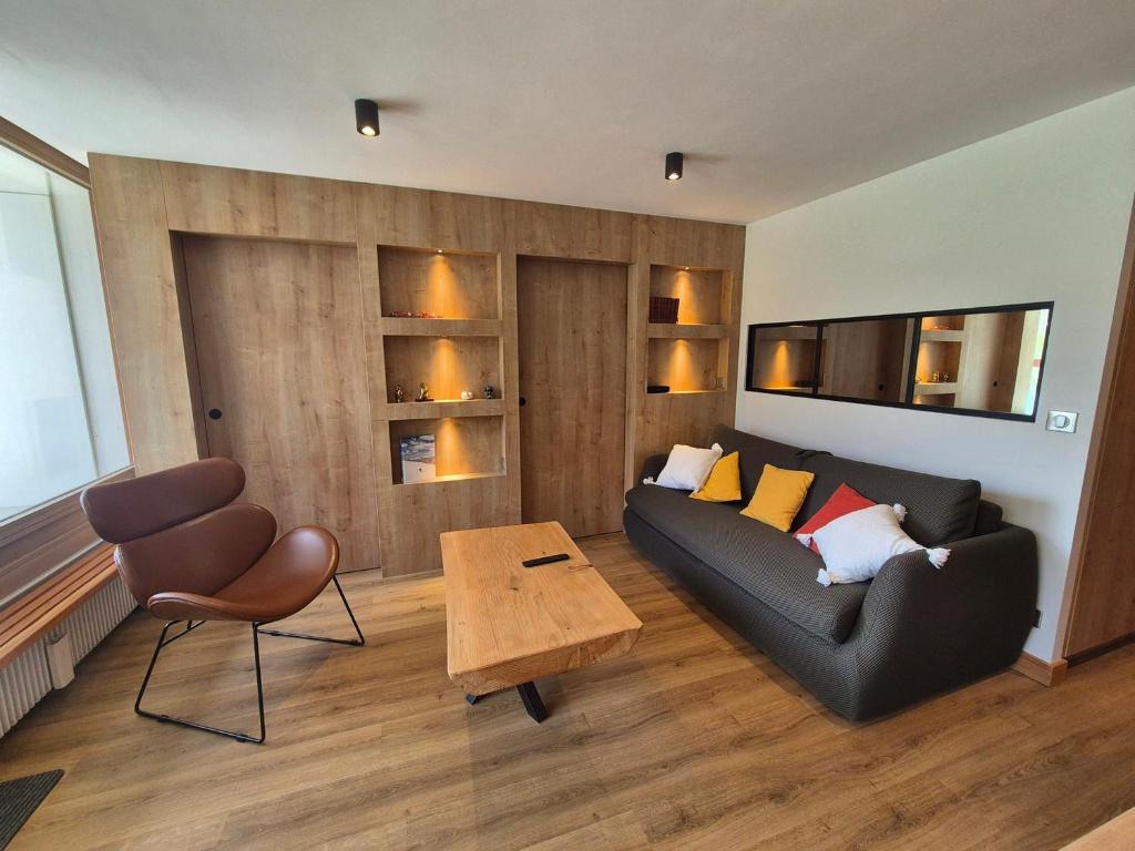 Appartement rénové à Tignes · Balcon · Wifi inclus - FR-1-502-601 - 4