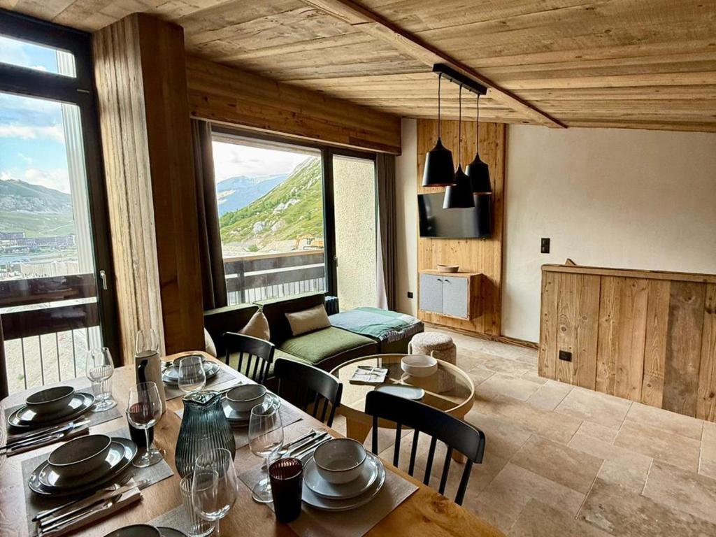 Duplex rénové 3* à Tignes - Pied des pistes, balcon & Wifi - FR-1-502-603 - 2