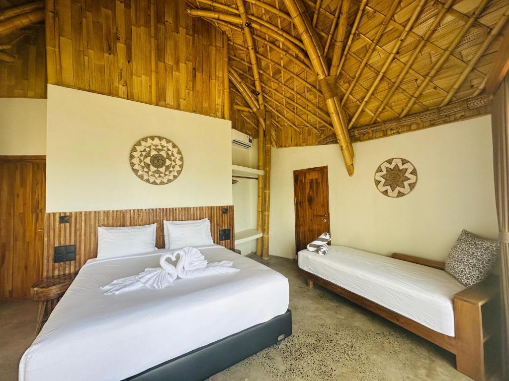 Green Poya Resort and Spa, Selong Belanak