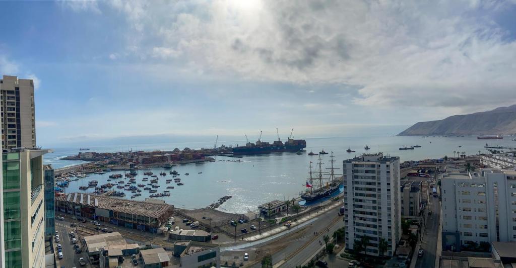 Moderno y tranquilo departamento con vista al mar en Iquique - 2